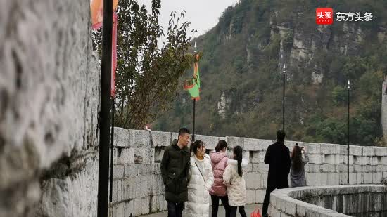 爬长城不一定要到北京，贵阳周边就有，而且还很陡，在青岩古镇